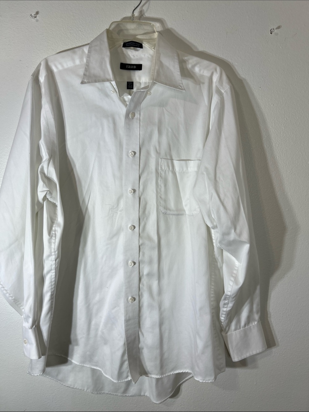 Izod Men's White Long-Sleeve Dress Shirt